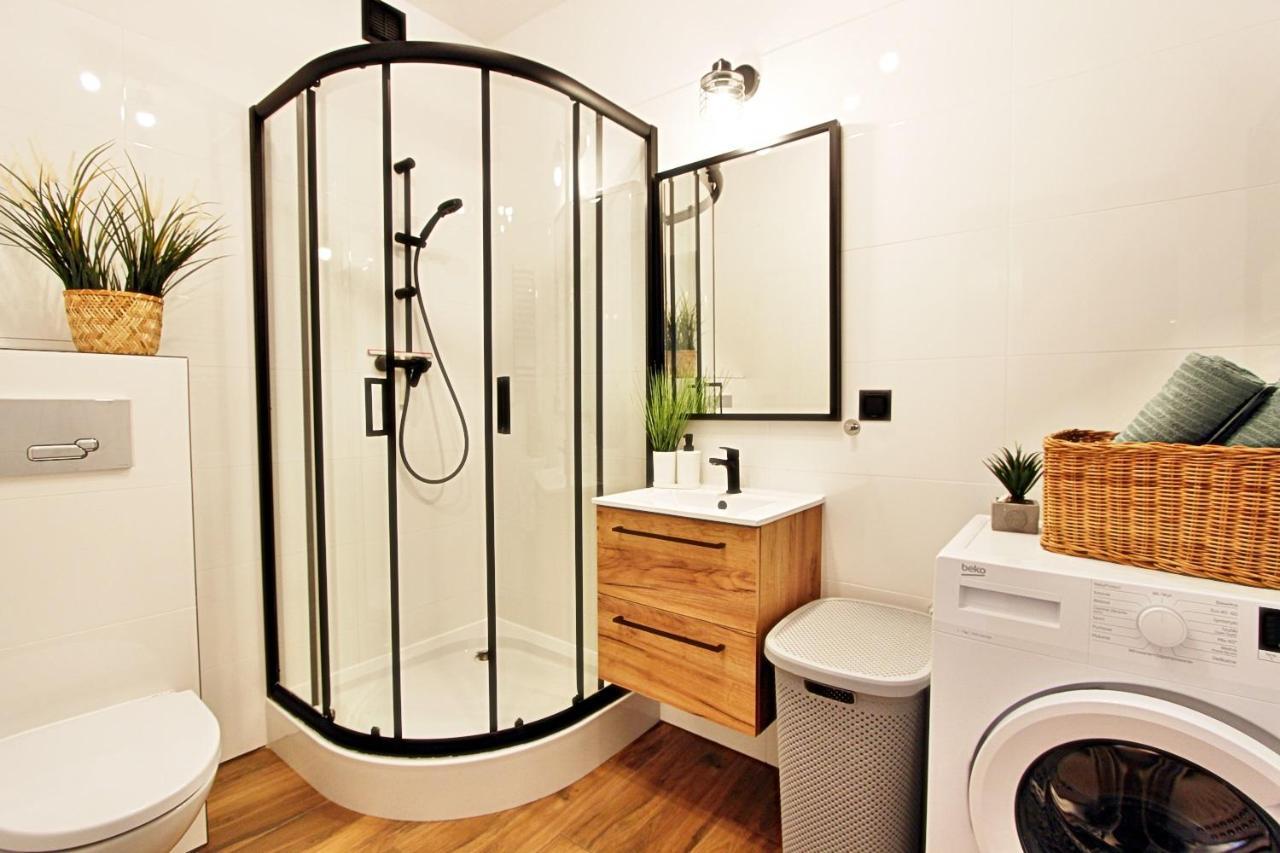 Apartament Kotwica Z Prywatnym Miejscem W Hali Garazowej Apartment *